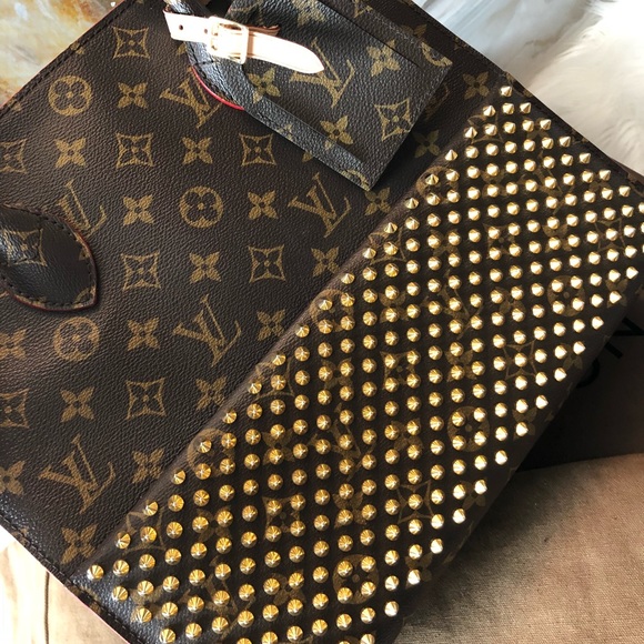 Limited Edition Louis Vuitton Christian Louboutin Iconoclasts Spiked Bag - Picture 5 of 9